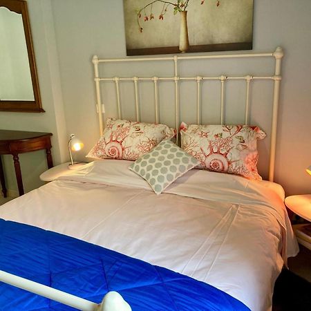 3 Star Surdespine Historic 4 Chateaux Lastours Air Conditioned Exterior photo