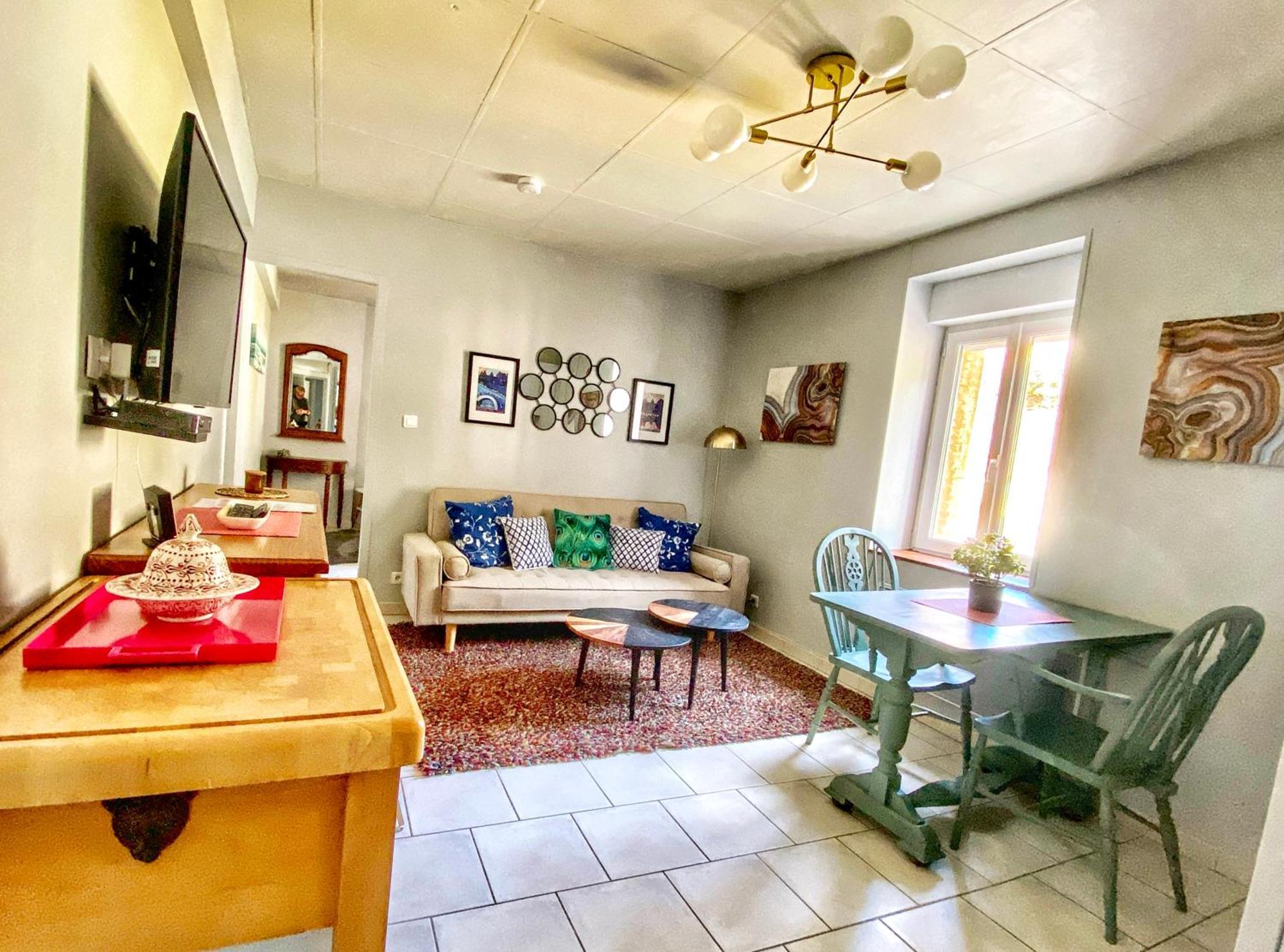 3 Star Surdespine Historic 4 Chateaux Lastours Air Conditioned Exterior photo